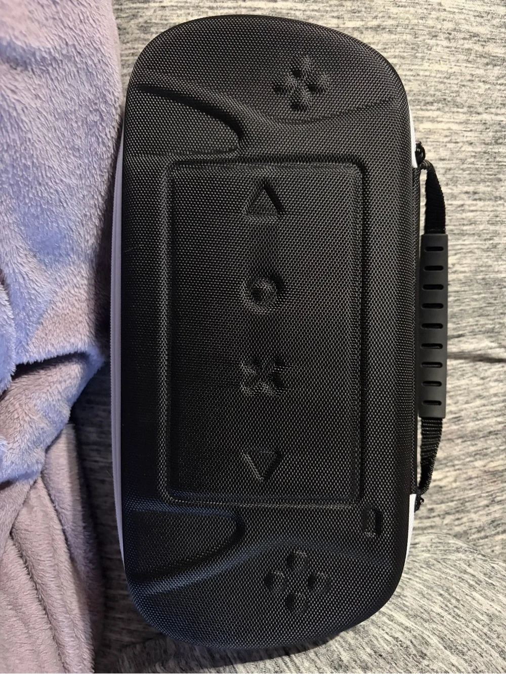 Playstation portal case with protection screen,thumb grips,and silicone case.